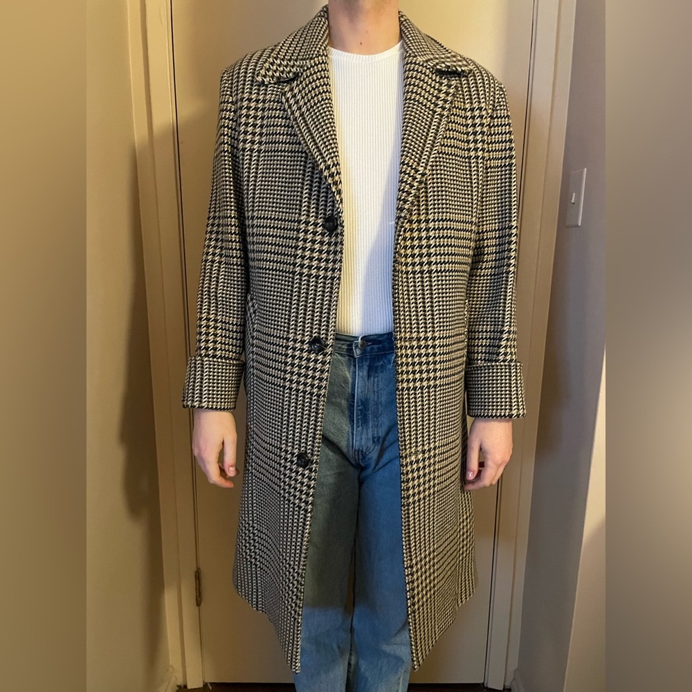Zara Black and Tan Houndstooth Coat